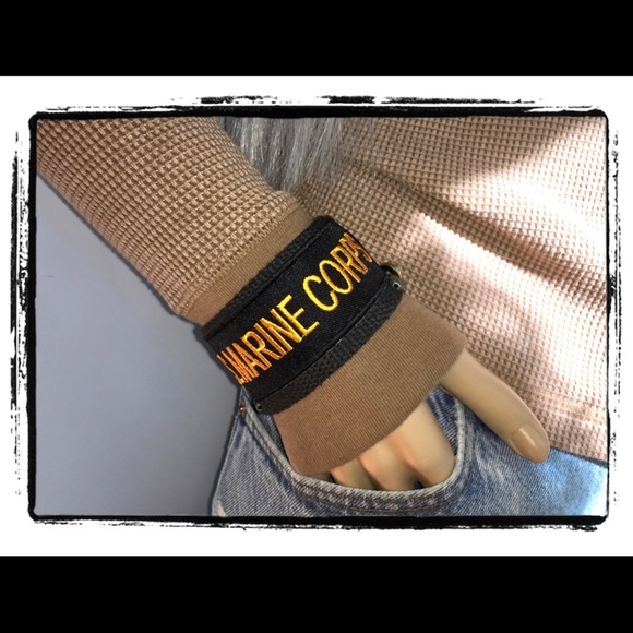 🇺🇸 US MARINE CORPS CUFF BRACELET 🇺🇸 - Picture 1 of 6